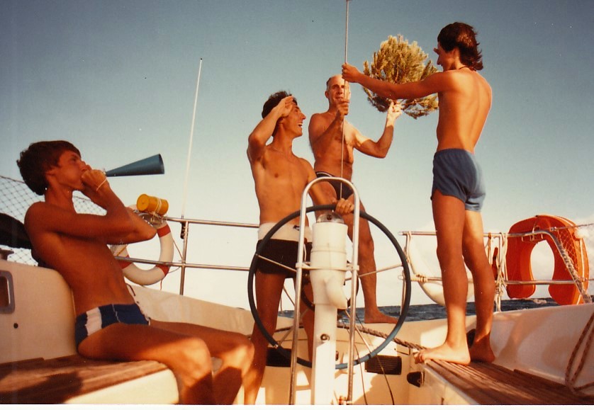 Official X-Mas tree sea burial ceremony. Caribbeans.jpg