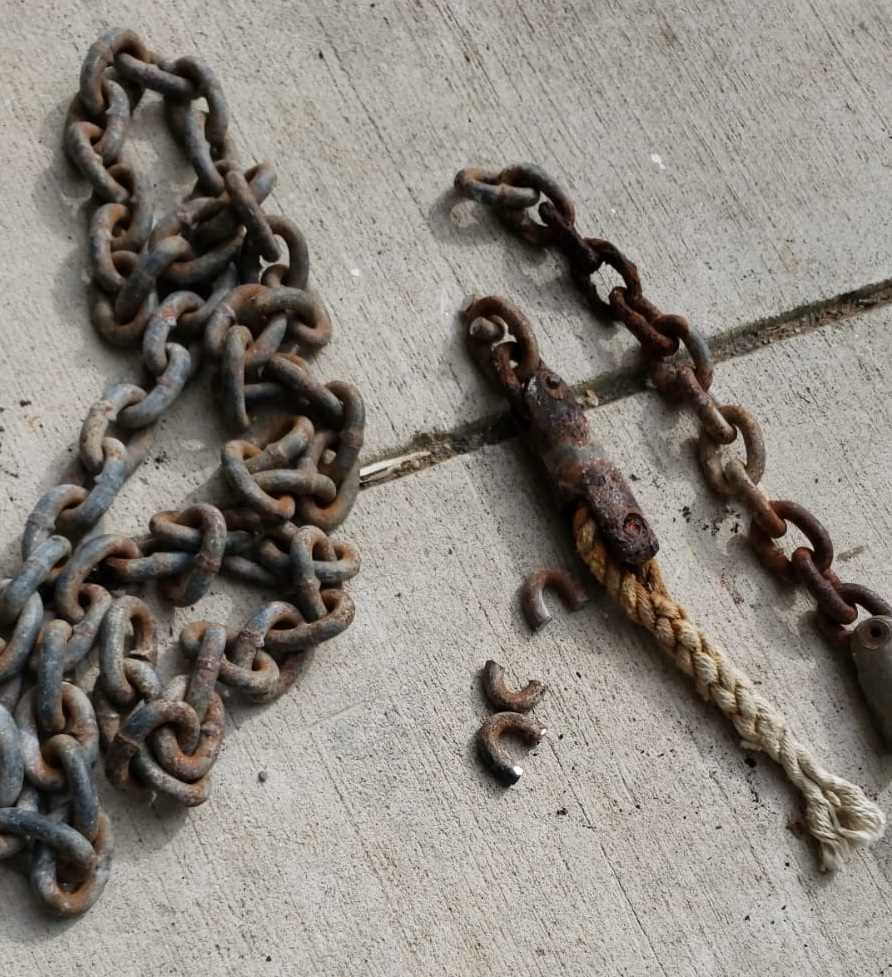 Old chain.jpg