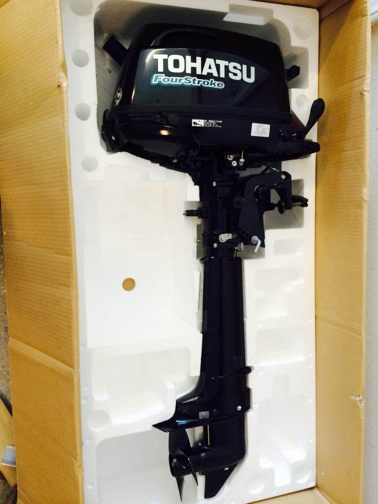 outboard unboxing.jpg