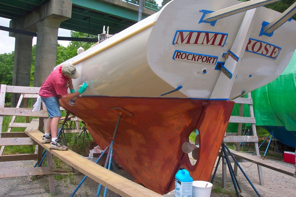Paitning tip; If a professional painter is nearby, put yoiur tools down, and watch .jpg