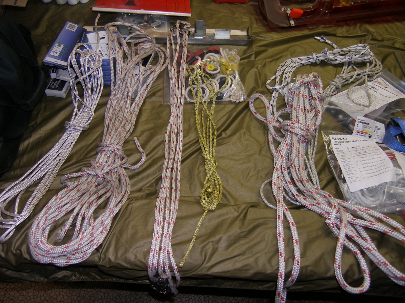PC092203.JPG