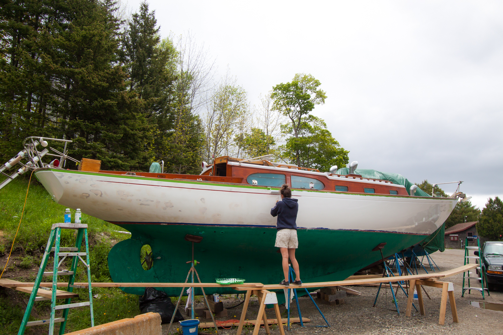 Roll and tip- staging at the boats waist (1 of 1).jpg