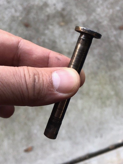 rudder pin.jpg