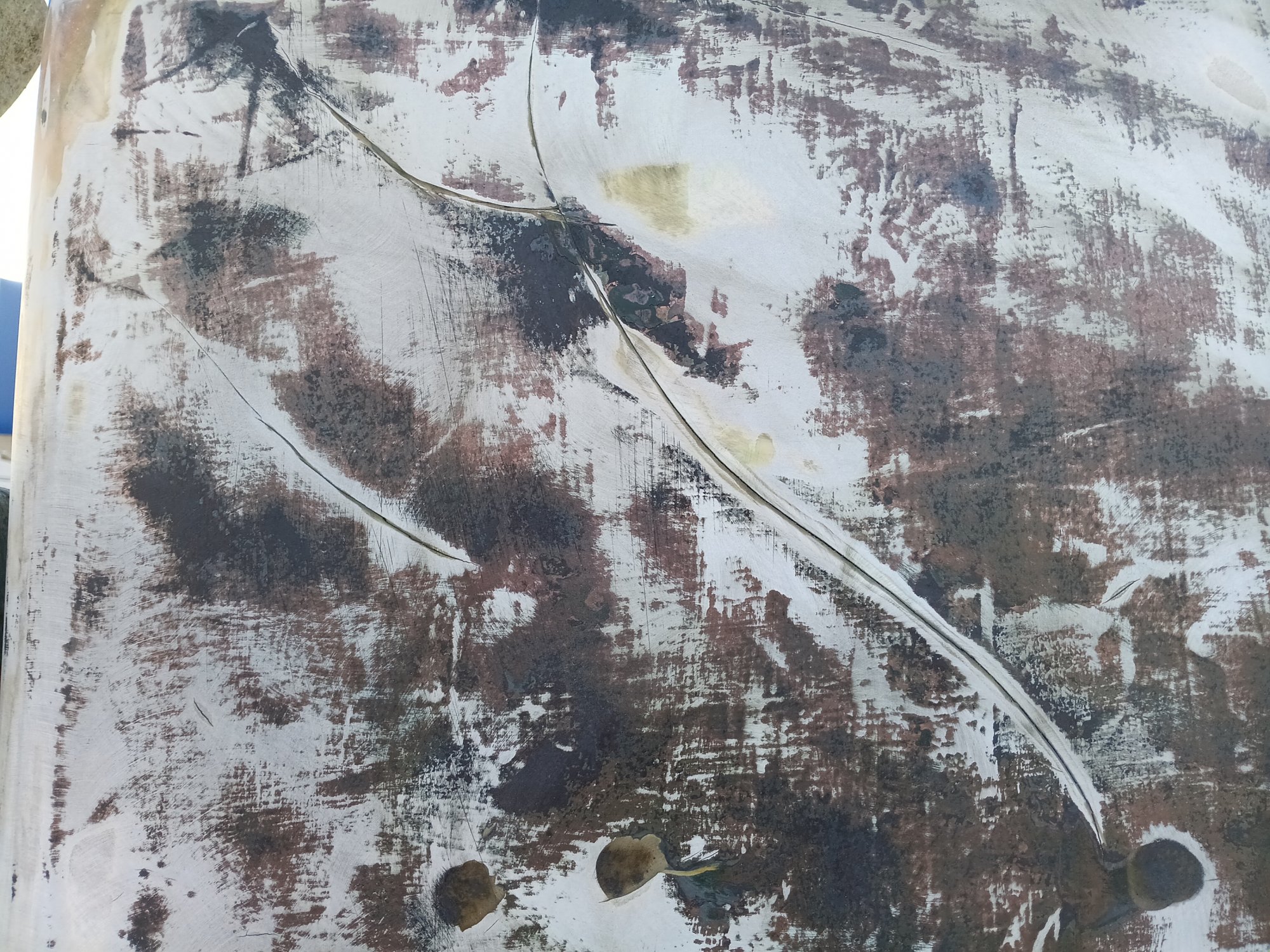 Rudder port side cracks.jpg
