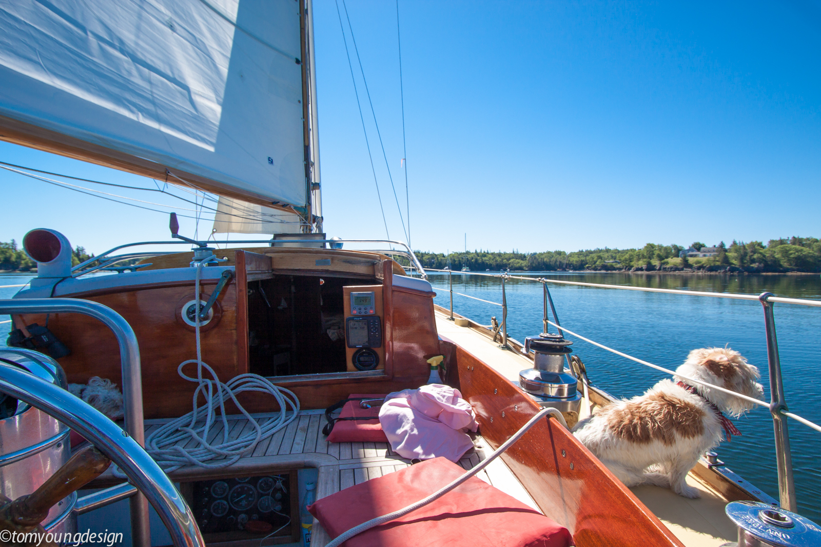 Sailing down into Pulpit (1 of 1).jpg