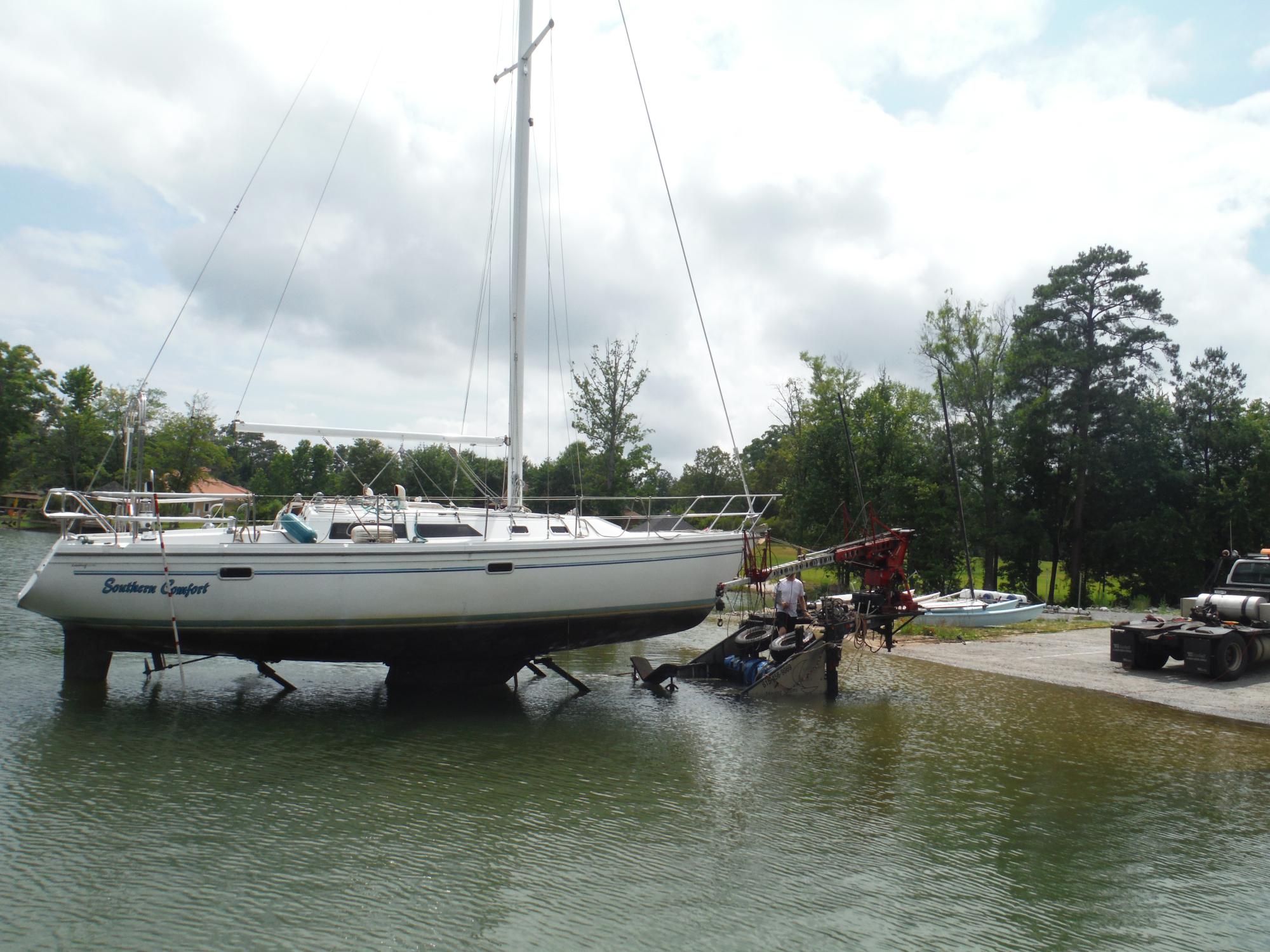 Sailors Moving Sailors 2.JPG