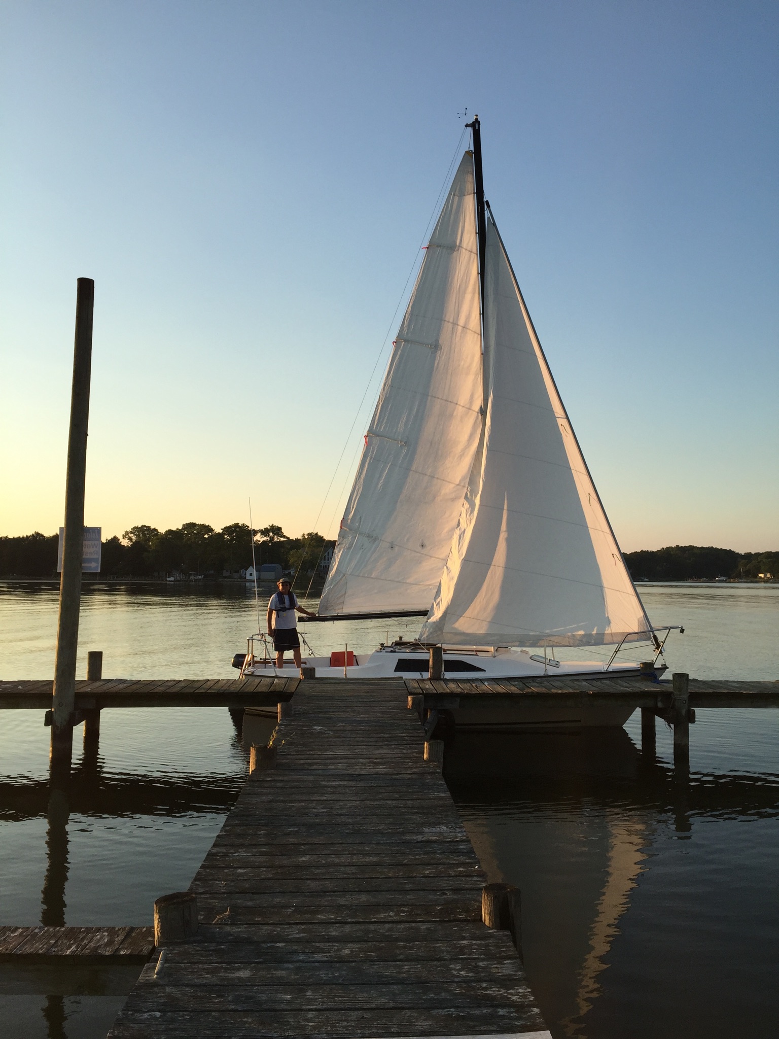 Sails up!.jpg