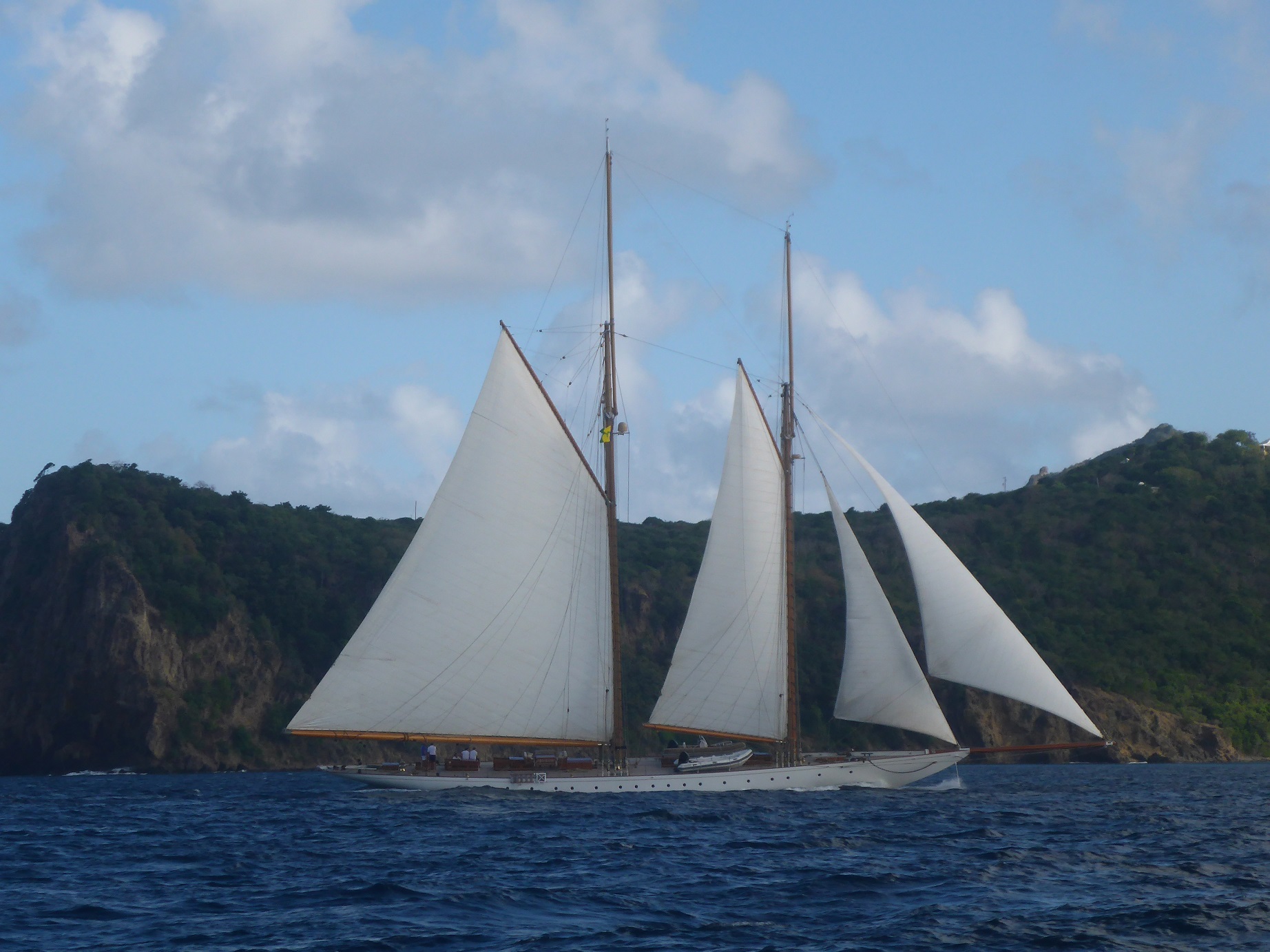 schooner Elena.jpg
