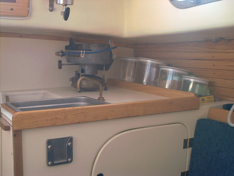 stove-stowed.jpg