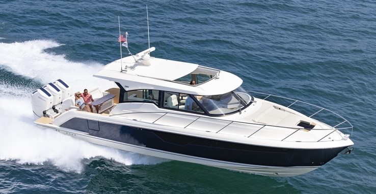 Tiara 48.jpg