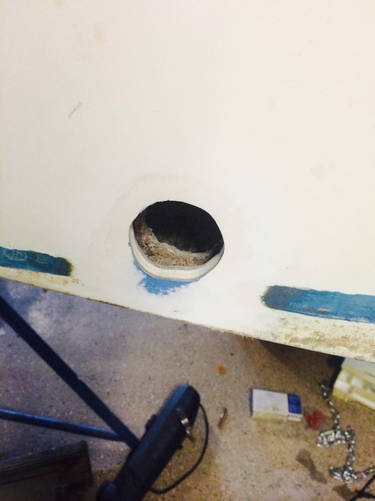 Transom Bilge Old too Low.jpg