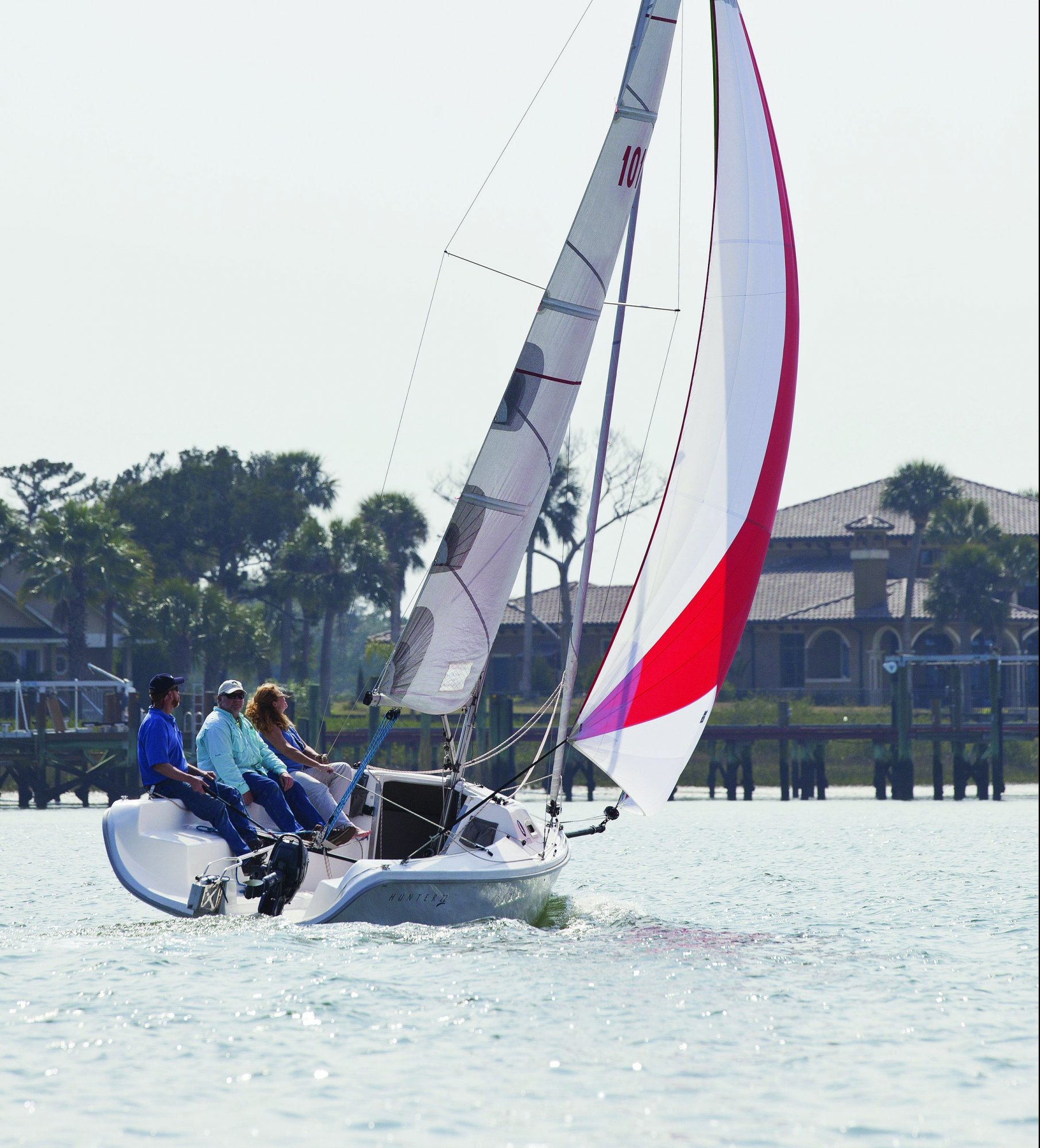 Traveller plus bowsprit and spin.jpg