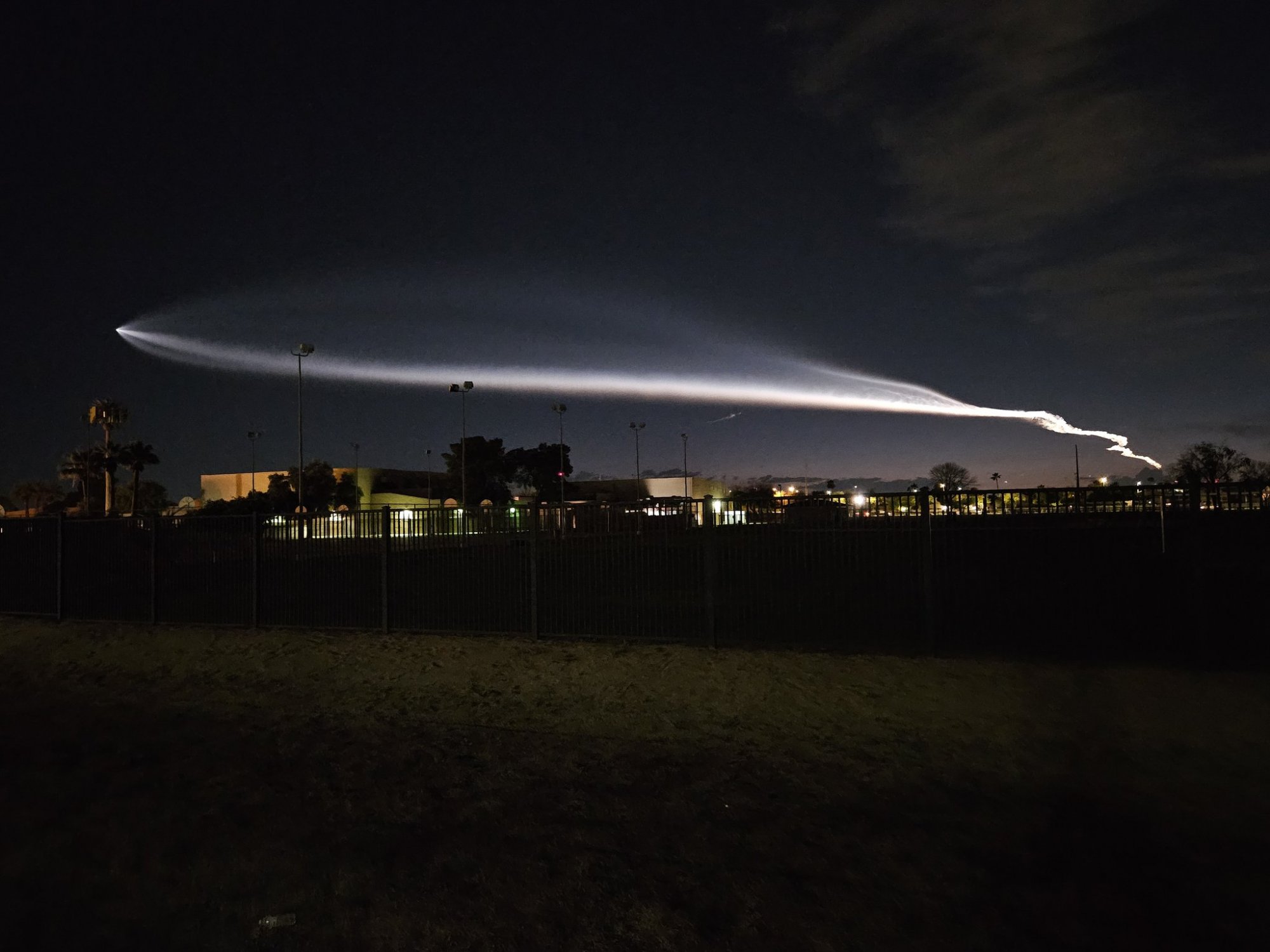 Tucson spacex launch.jpg