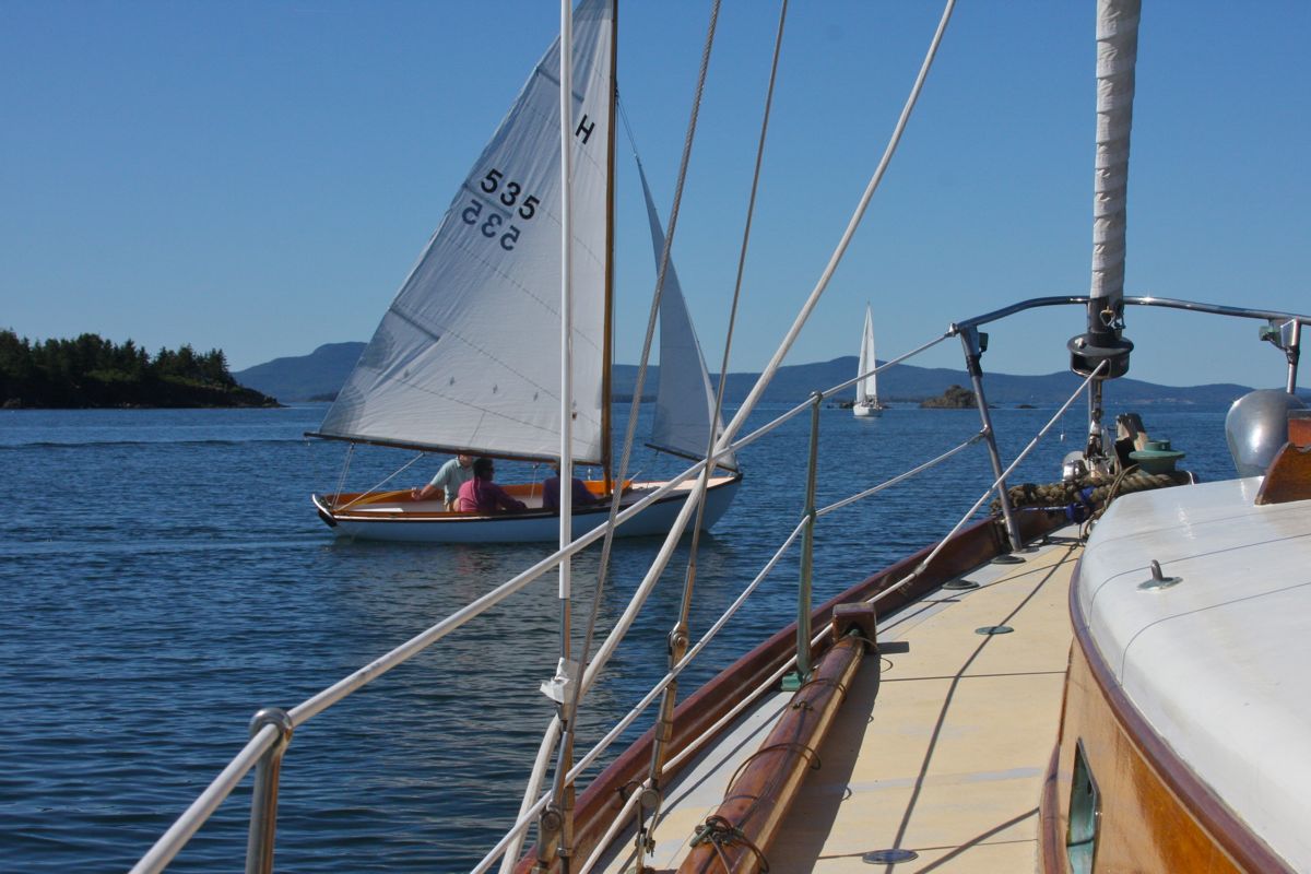 Under sail inside Pulpit Harbor.jpg