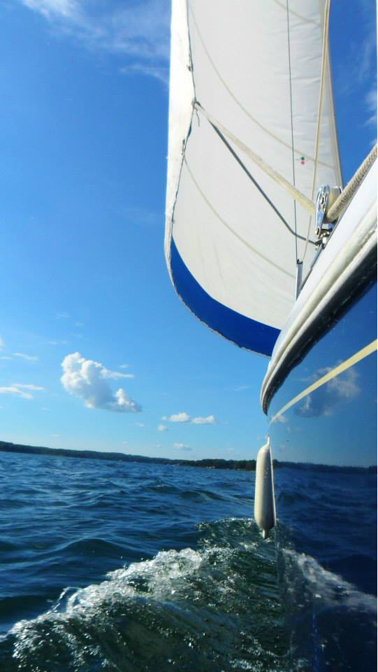 Undersail.png
