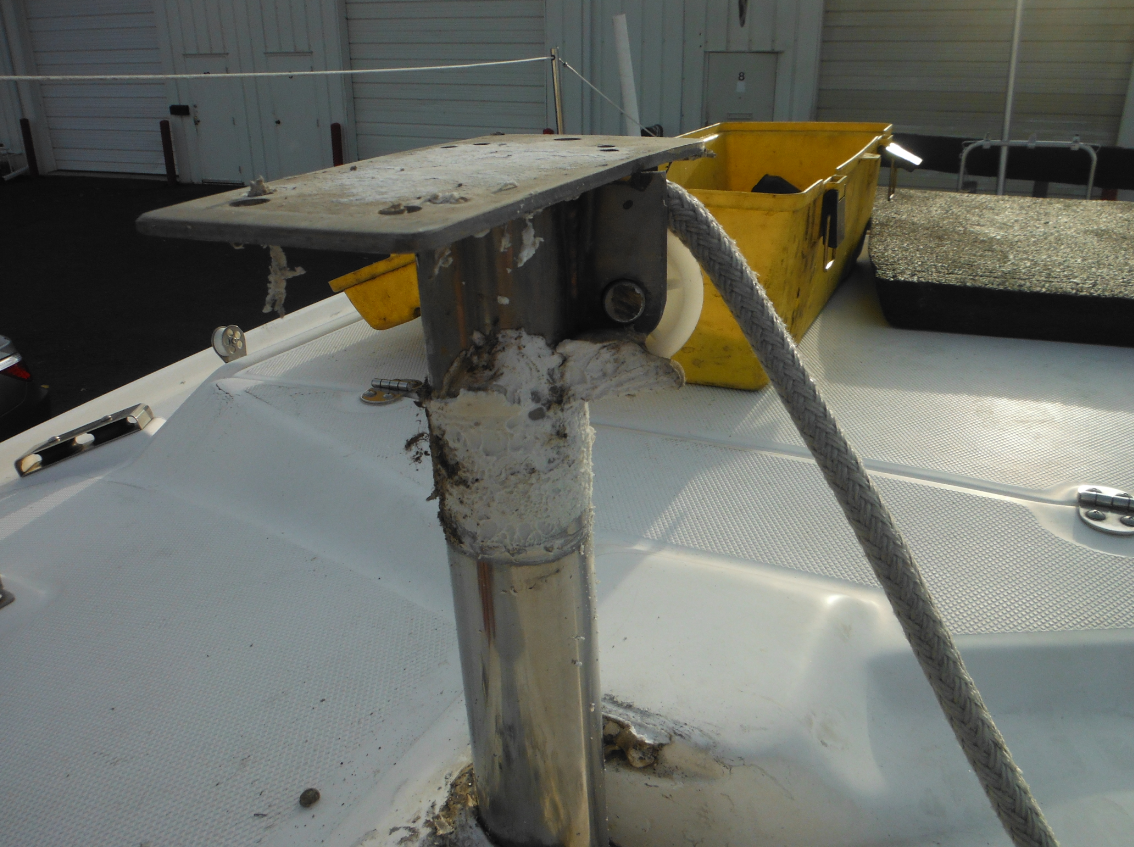 H260 Compression Post Removal & Table Mod | Sailboat Owners Forums