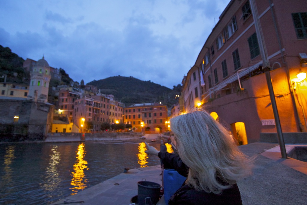 Vernazza harbor P.jpg