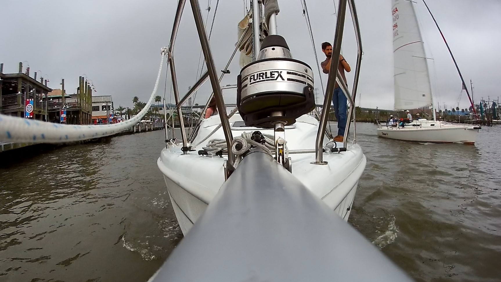 VID00001.MP4_snapshot_13.17_[2020.01.18_19.57.00].jpg