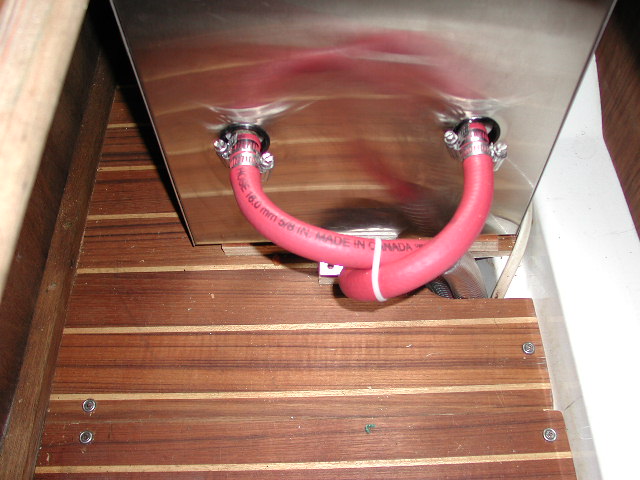 Water heater 02.jpg