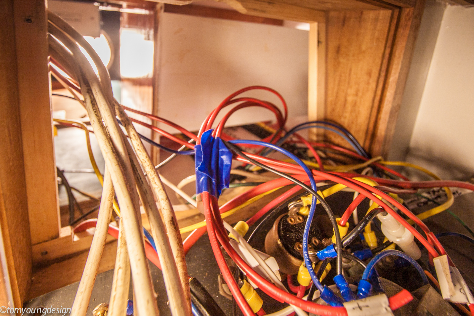 Wiring raceway_.jpg