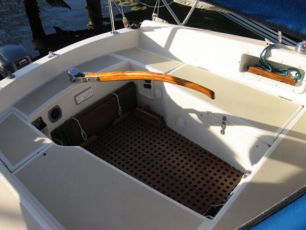 04 Cockpit