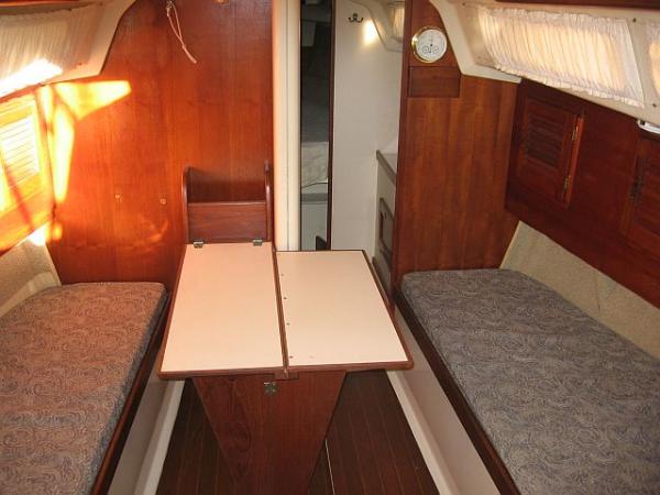 06 Salon