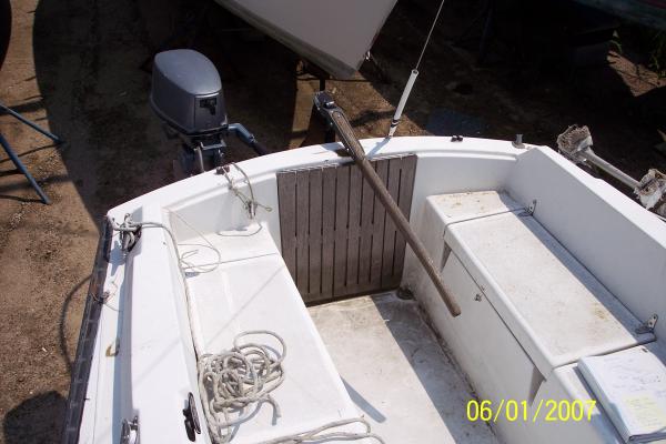 100 5381    cockpit looking aft