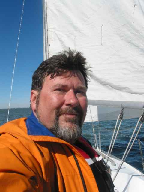 1979 Columbia 6.7
Sandusky Bay, Lake Erie, OH.
2004; First solo sail