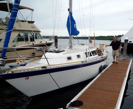 4 Winds @ dock in Burlington