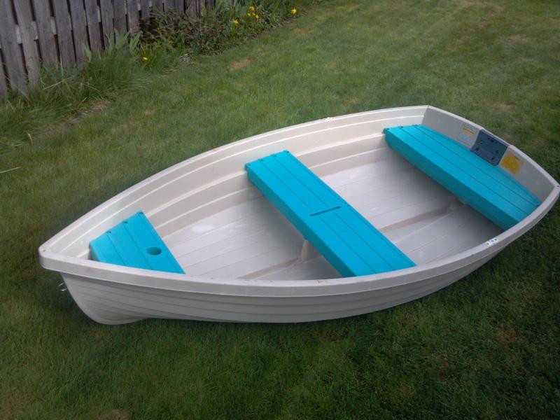 8' walker bay dinghy