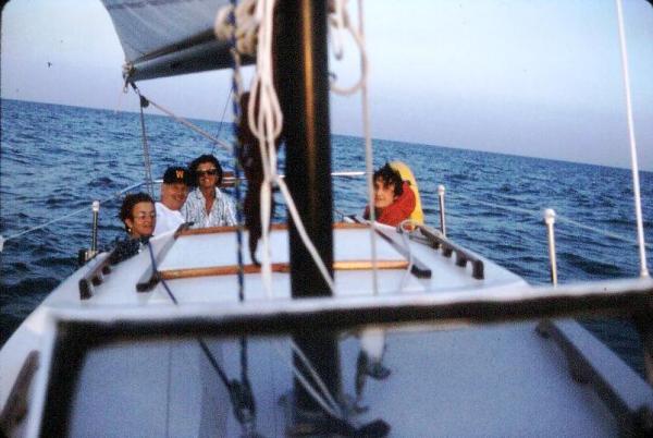 92   4 Aunt Marcia, Uncle Len, Joanne &amp; Aunt Mary as we're cruising nicely