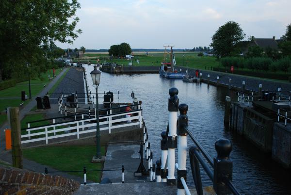 A very small lock at Beneden Sas
