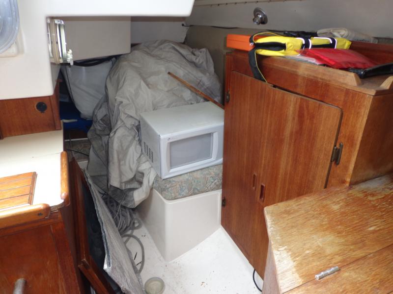 Aft Berth Pre Renovation