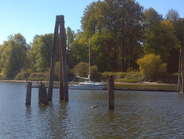 Ansucian setting peacefully at the dilapidated dock