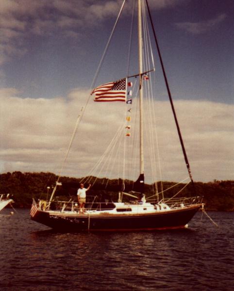 Bifrost on a mooring in Blacksound, Bahamas