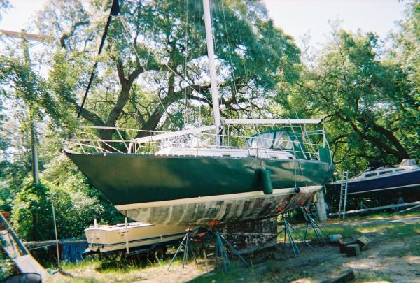 Boat had been on the hard since fall 08