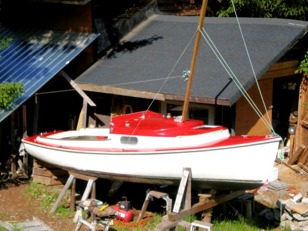 Boat refit red 2lowrez. Sporting some of her new paint half way through refit.