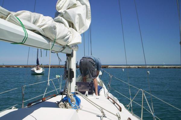 Bob and clipper sails