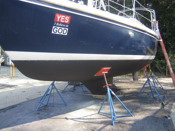 Bottom job, new prop, new staft, new stuffing box, repaired tranducers, keel and rudder.