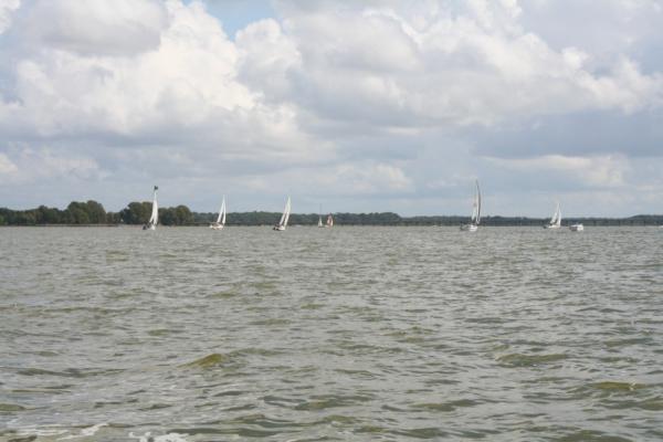 Clemens Cup Race.  We are way out in front almost to the first bouy.  Missed the bouy.  Came in last (again).