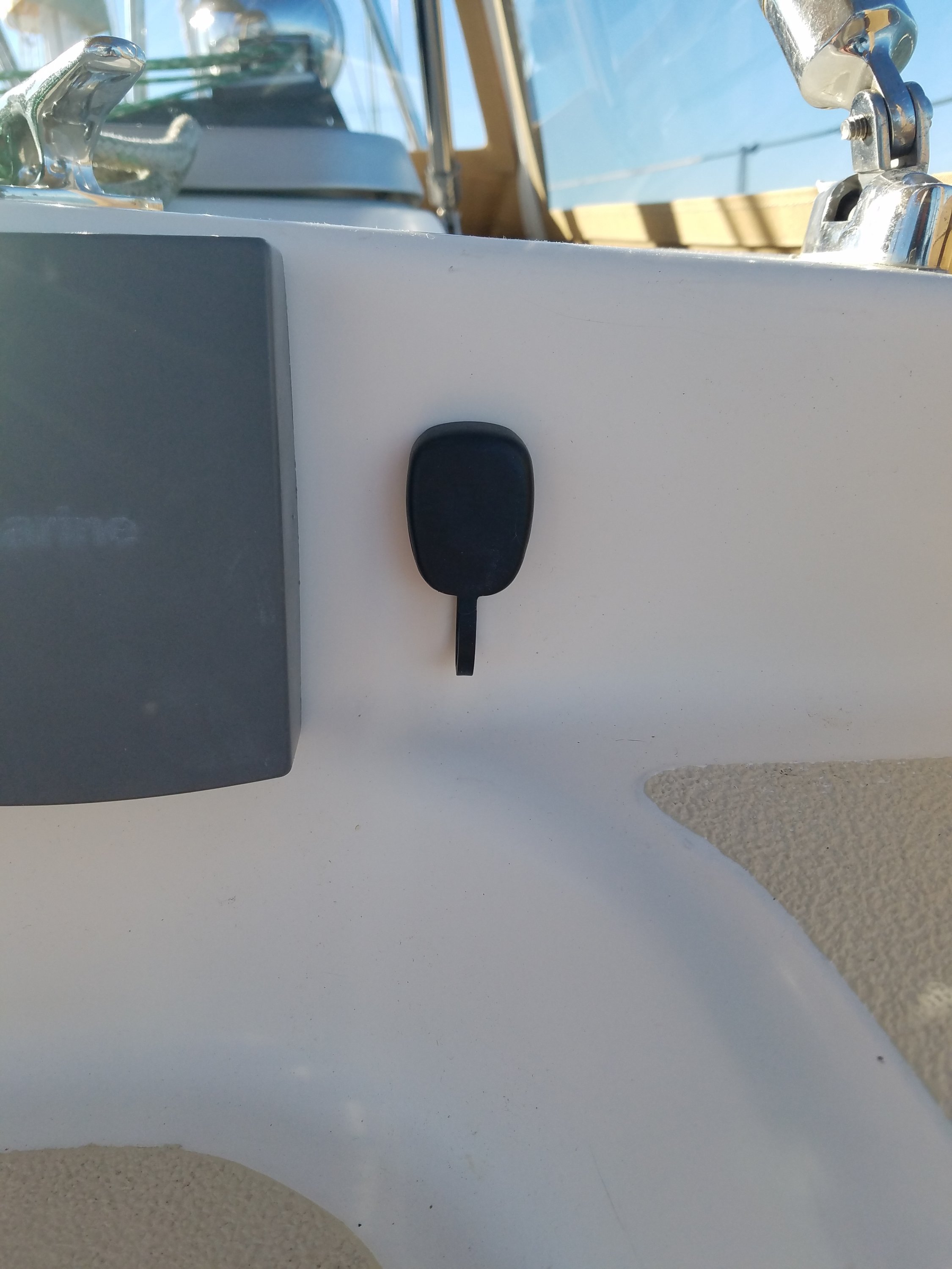 Cockpit Connector Closed