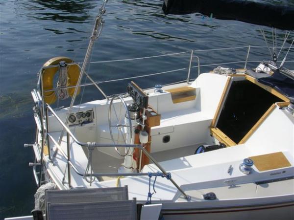 Cockpit Starboard