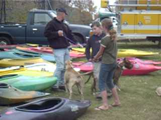 dogs day at the cartecay.