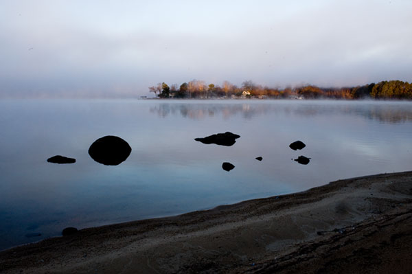 Early morning at the lake