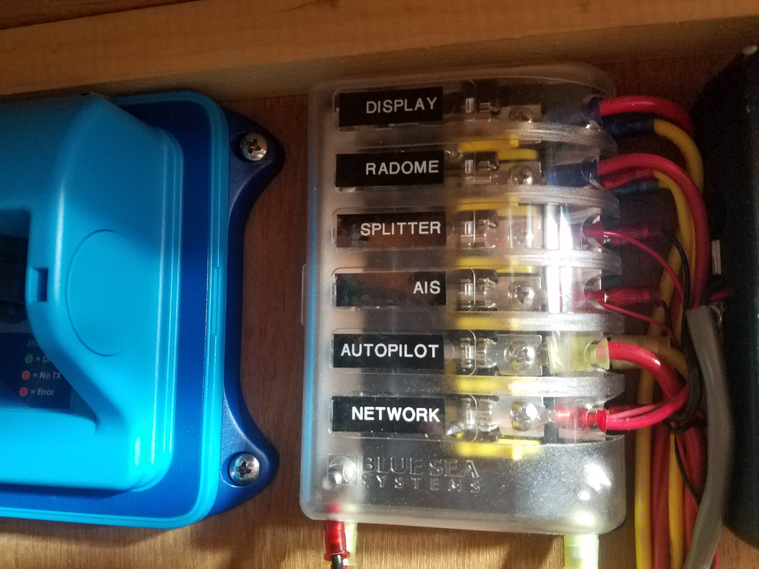 Electronics Fuse Block