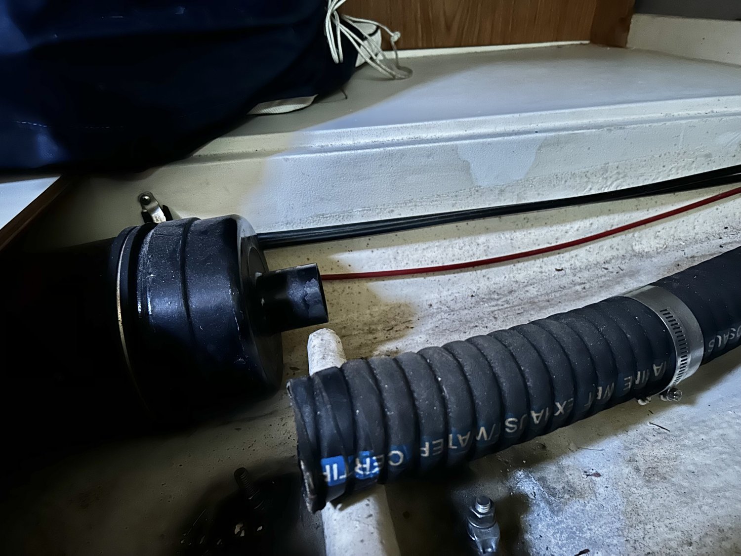 Exhaust Hose Removed from Muffler