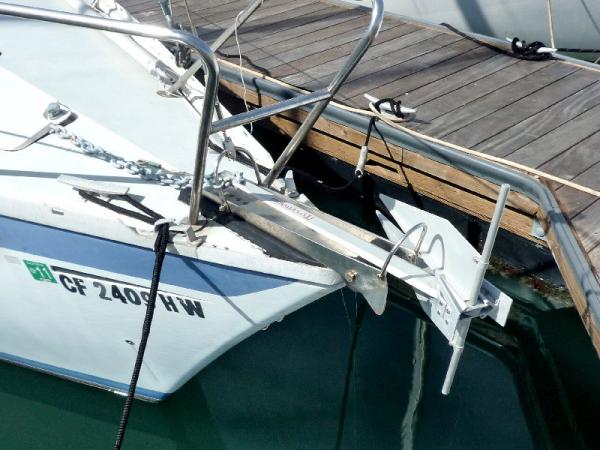 Fortress Anchor Bowsprit