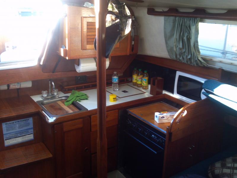 galley as it was when we bougth the boat