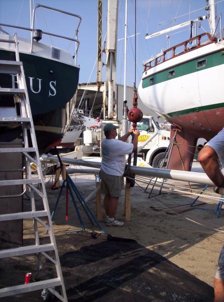 Getting ready to lift the mast