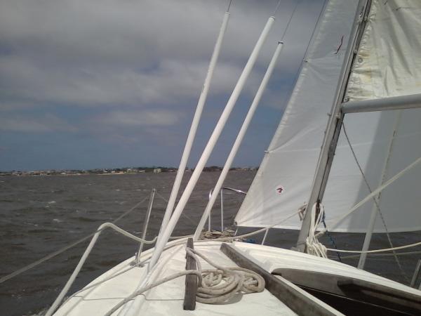 Heading out of Shallowbag Bay towards Kitty Hawk